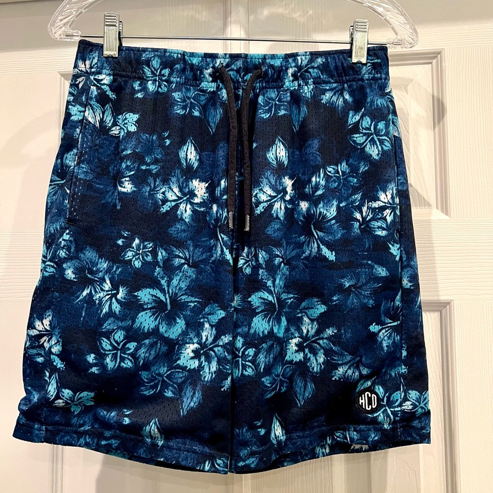 Hollister Shorts - Small